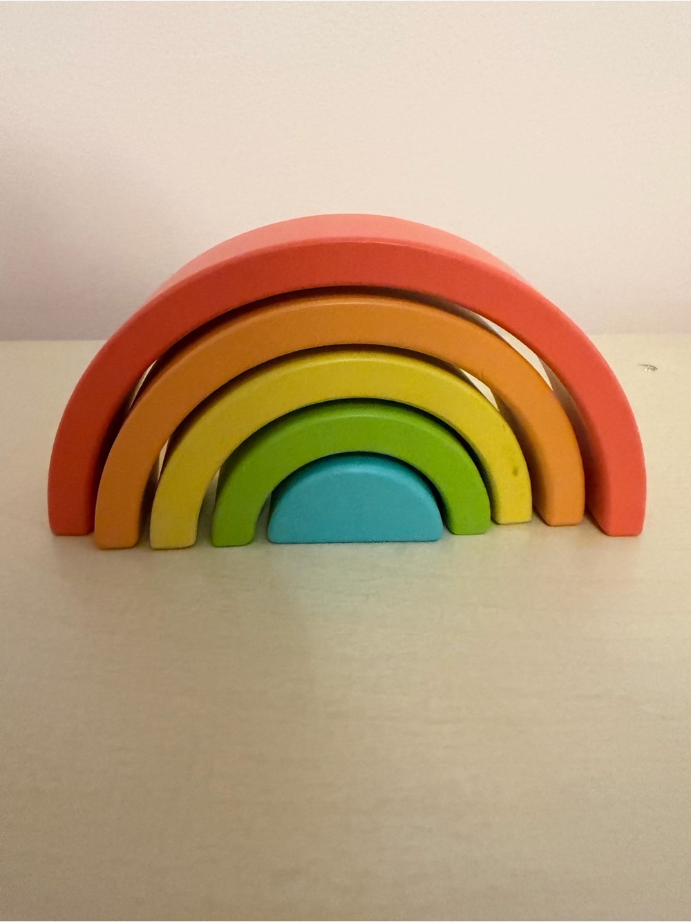 Lovevery, Rainbow Stacker